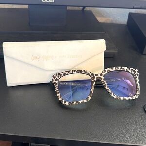Diff eyewear X Casey Holmes Bluelight glasses style Bella. Worn once.